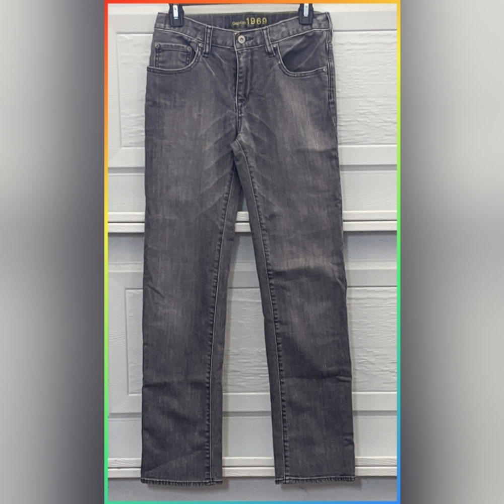 GAPKIDS 1969 BOYS STRAIGHT DISTRESSED GRAY JEANS